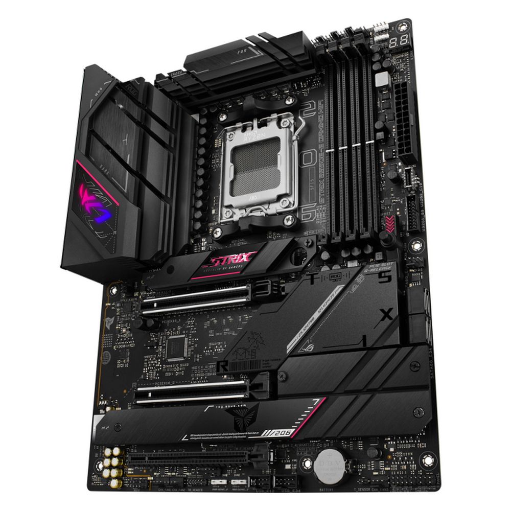 Материнская плата ASUS ROG STRIX B650E-E GAMING WIFI AM5 ATX 4xDDR5 3xPCIEx16 4xM.2 2xUSB-C DP HDMI 2.5GLAN Wi-Fi 6E (90MB1BB0-M0EAY0)