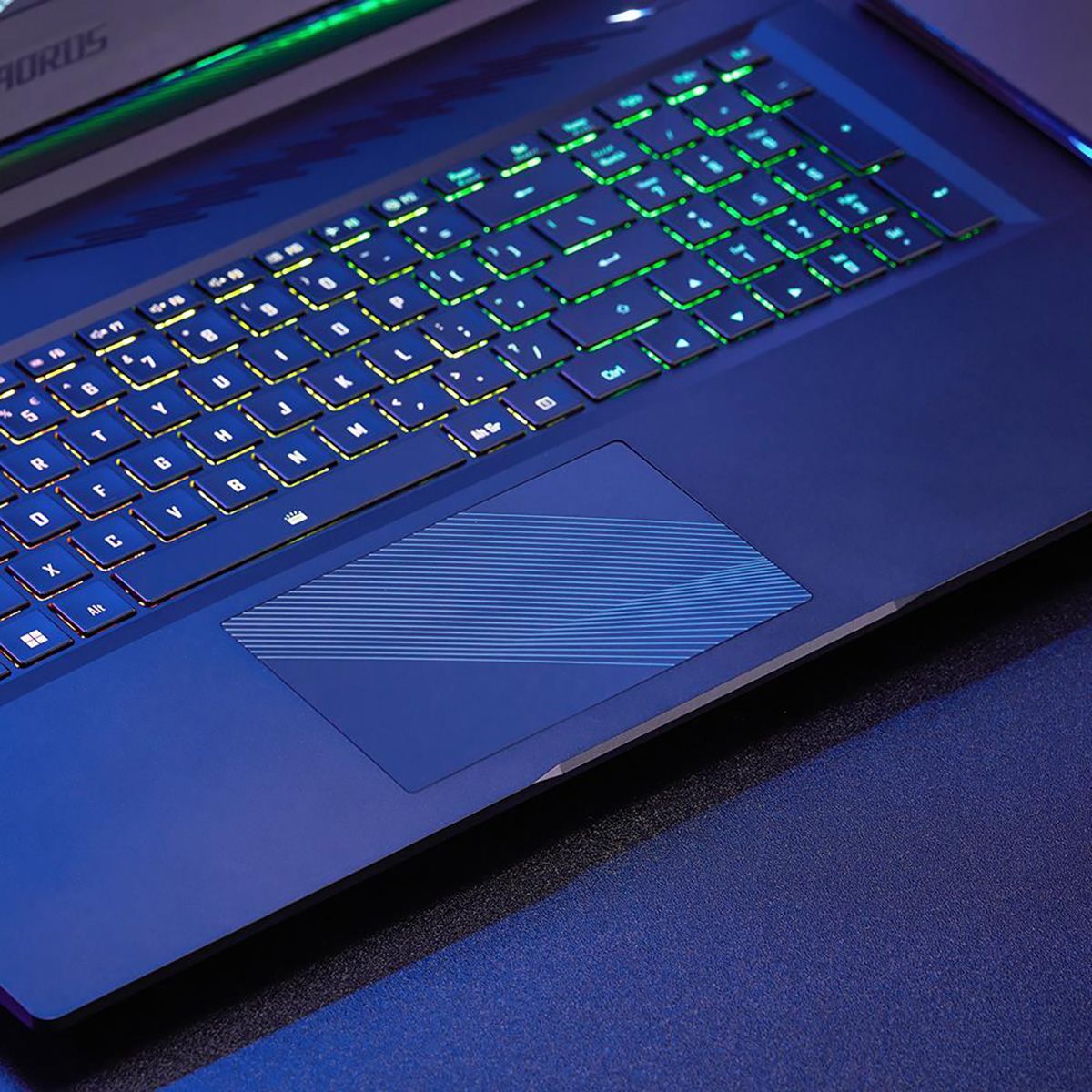 Ноутбук AORUS 17 Core i7-13620H/16Gb/SSD1Tb/17.3"/RTX 4070/IPS/QHD/240Hz/Dos/black (BSF-H3KZ654SD)