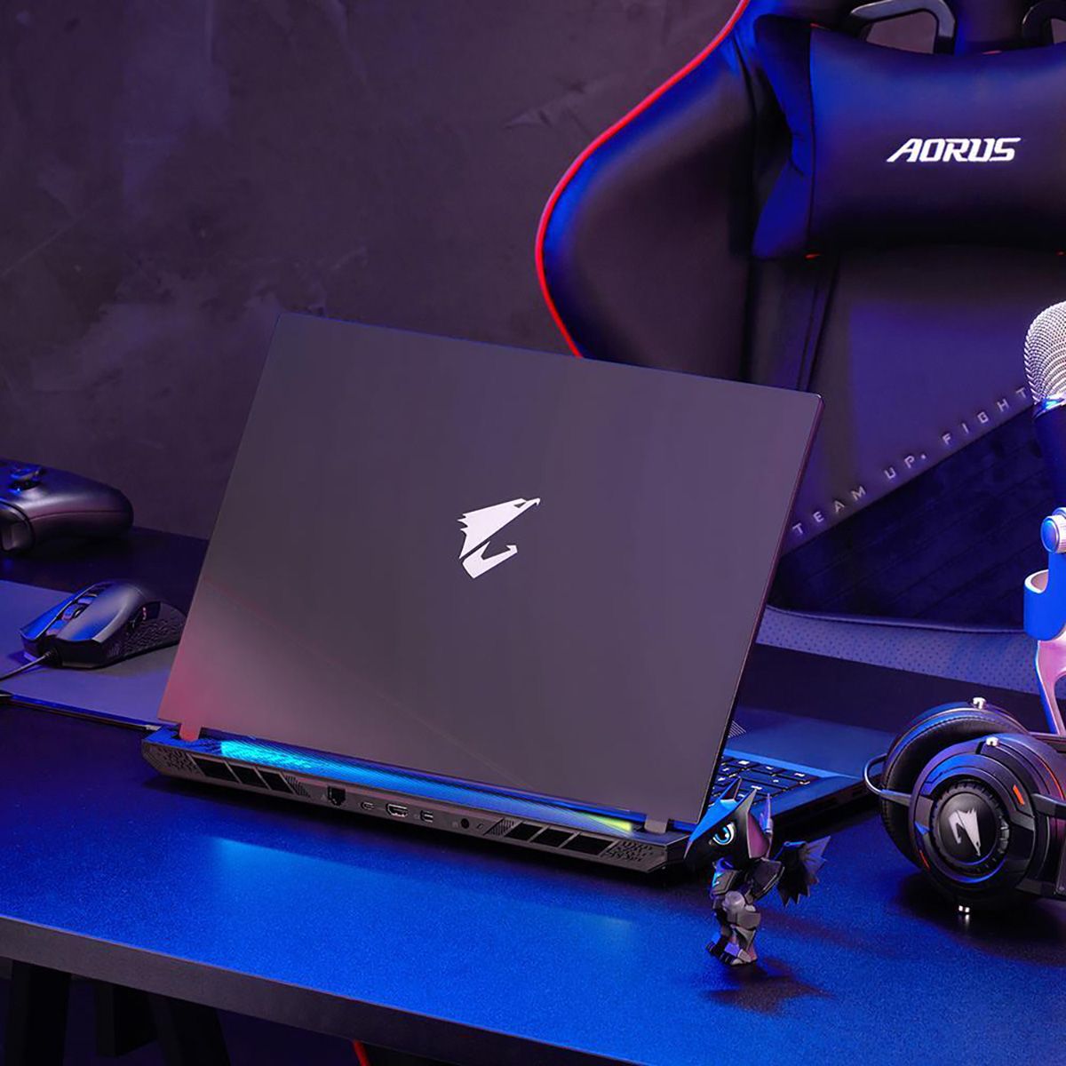 Ноутбук AORUS 17 Core i7-13620H/16Gb/SSD1Tb/17.3"/RTX 4070/IPS/QHD/240Hz/Dos/black (BSF-H3KZ654SD)