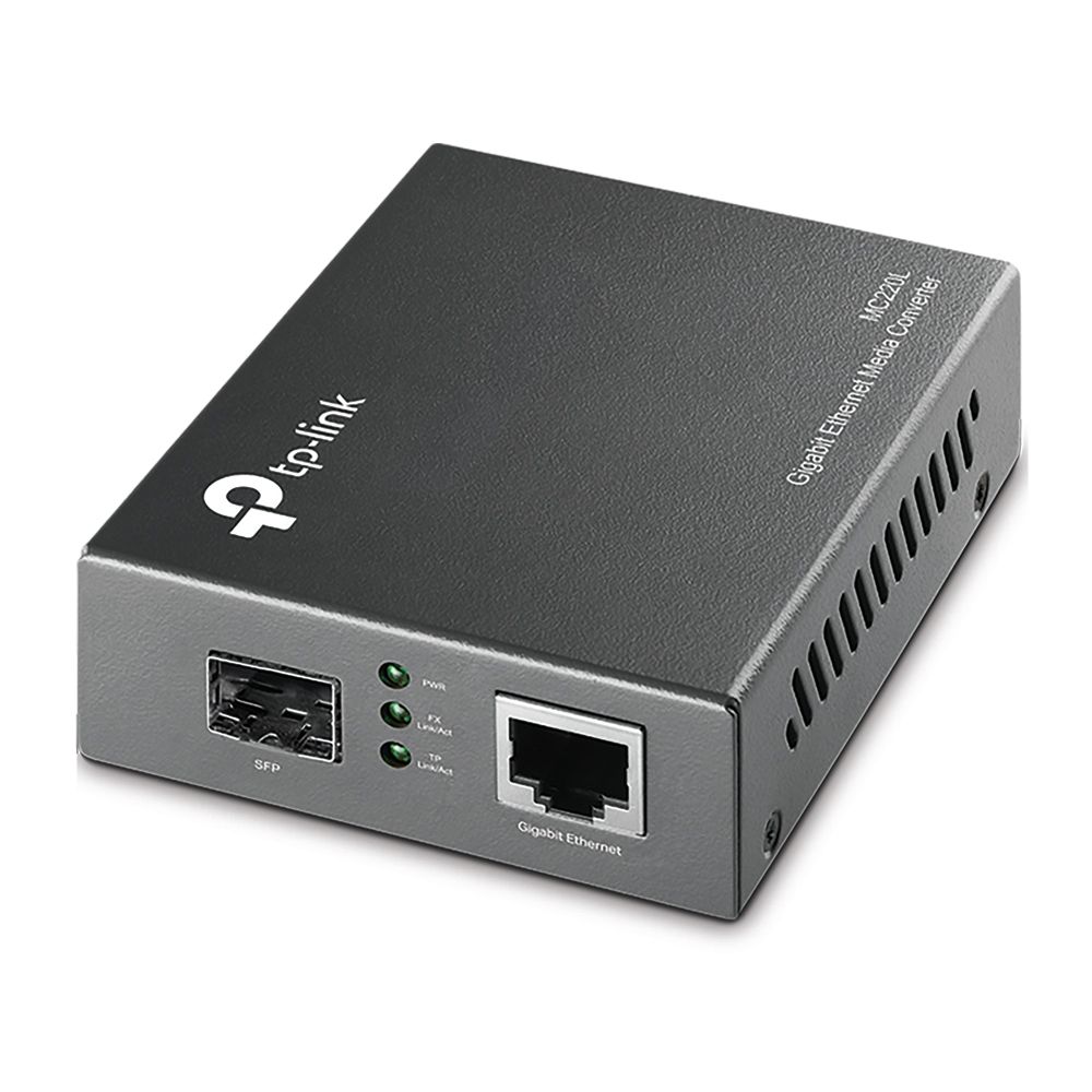 Медиаконвертер TP-LINK MC220L 10/100/1000 Мбит/с RJ45 - 1000 Мбит/с SFP-слот с поддержкой модулей MiniGBIC, переключающийся адаптер питания, возможность установки в шасси {30} (030476)
