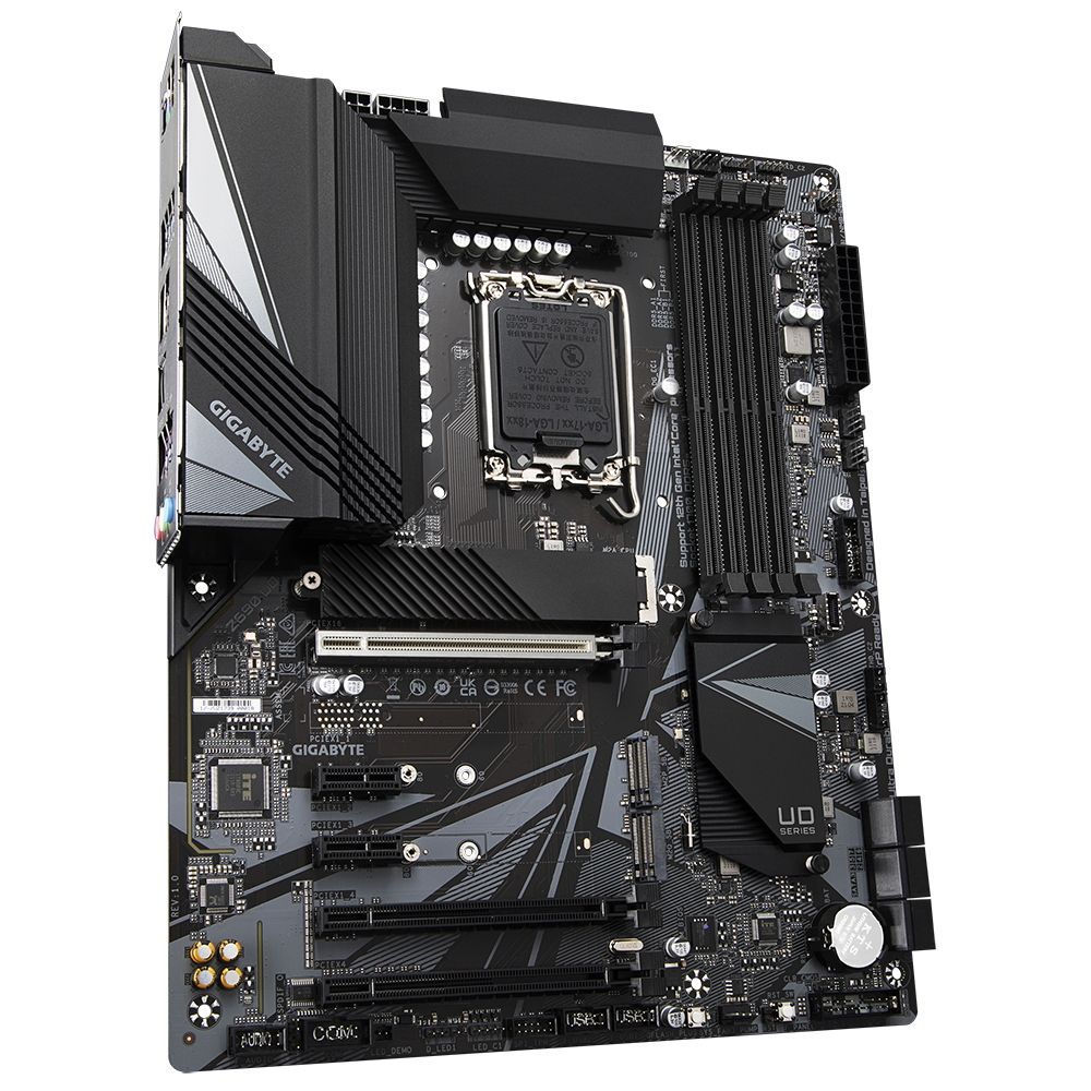 Материнская плата Gigabyte Z690 UD, Socket 1700, Intel®Z690, 4xDDR5-4800, HDMI+DP, 3xPCI-Ex16, 2xPCI-Ex1, 6xSATA3(RAID 0/1/5/10), 3xM.2, 8Ch Audio, 2,5GbLan, (4+4)xUSB2.0, (5+2)xUSB3.2, (1+1)xUSB3.2 Type-C™, 1xPS/2, ATX, RTL {8} (827922)