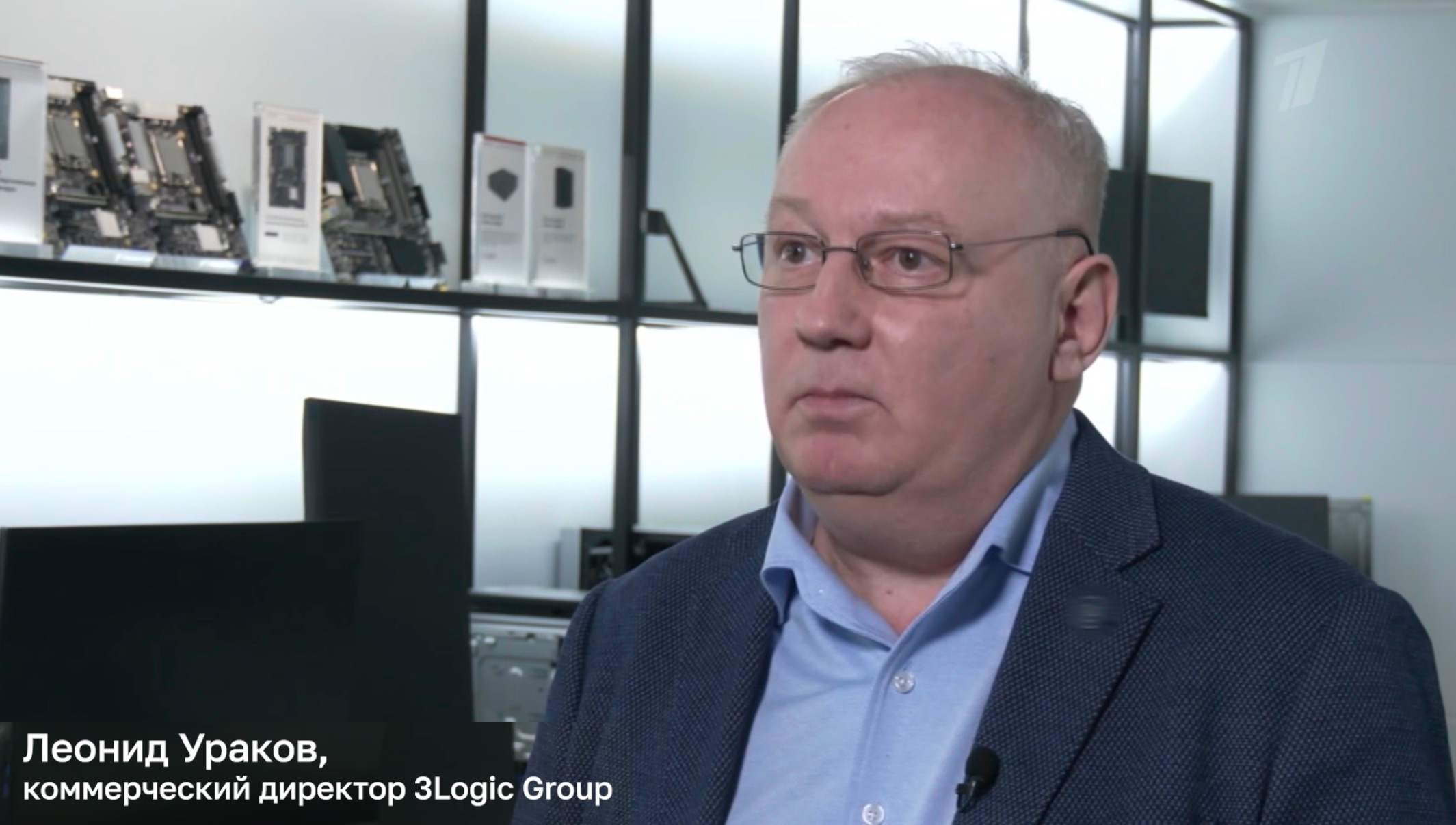 Почему телевизор среднего сегмента сегодня стоит 40 тысяч рублей, а ноутбук — все 86?